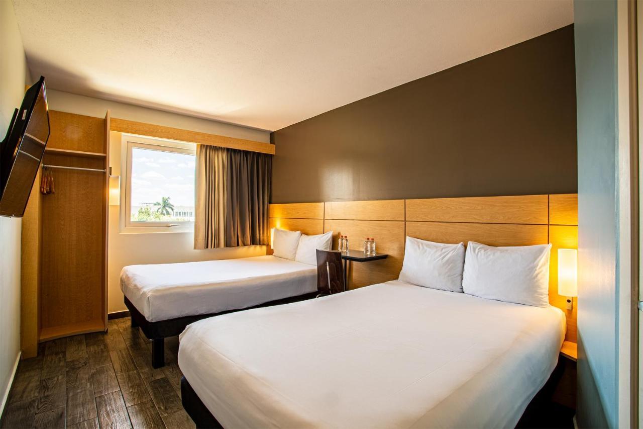 Ibis Мерида Экстерьер фото